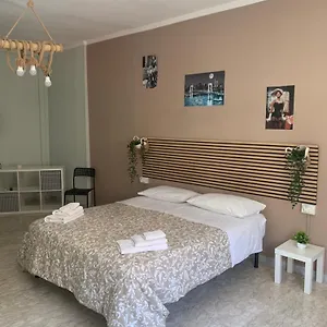  Bed and breakfast Neapolis Center2 Italia